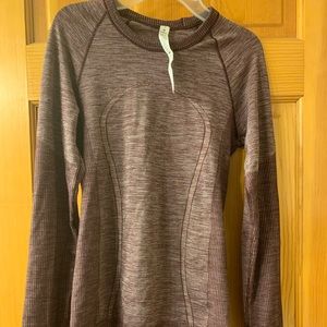Women’s Lululemon Swiftly Tech